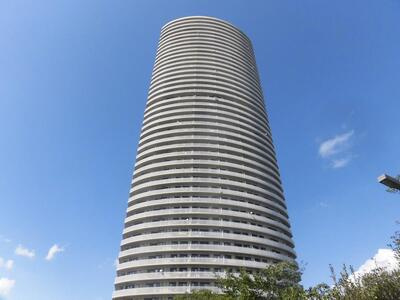 【外観】 | ザ・シーン城北アストロタワー　★仲介手数料無料★　城北小学校　北陵中学校 | リノベーション済み。
保証付きマンションです。