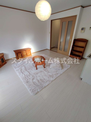 【居間・リビング】 | ユトリロ小鷹野