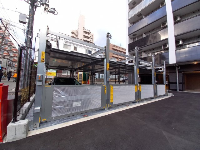エスリード神戸グランドールの駐車場