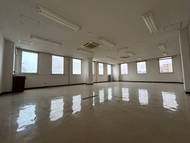 【内装】 | 左側