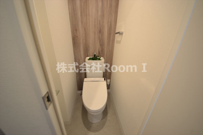 【トイレ】 | エムヒルズ南森町 | 落ち着いたトイレです