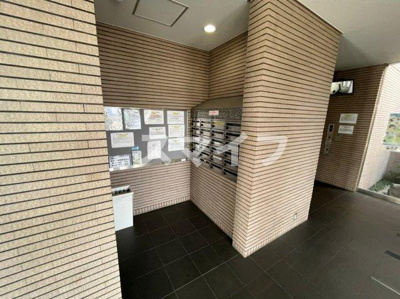 【エントランス】 | プレルディオ豊中南