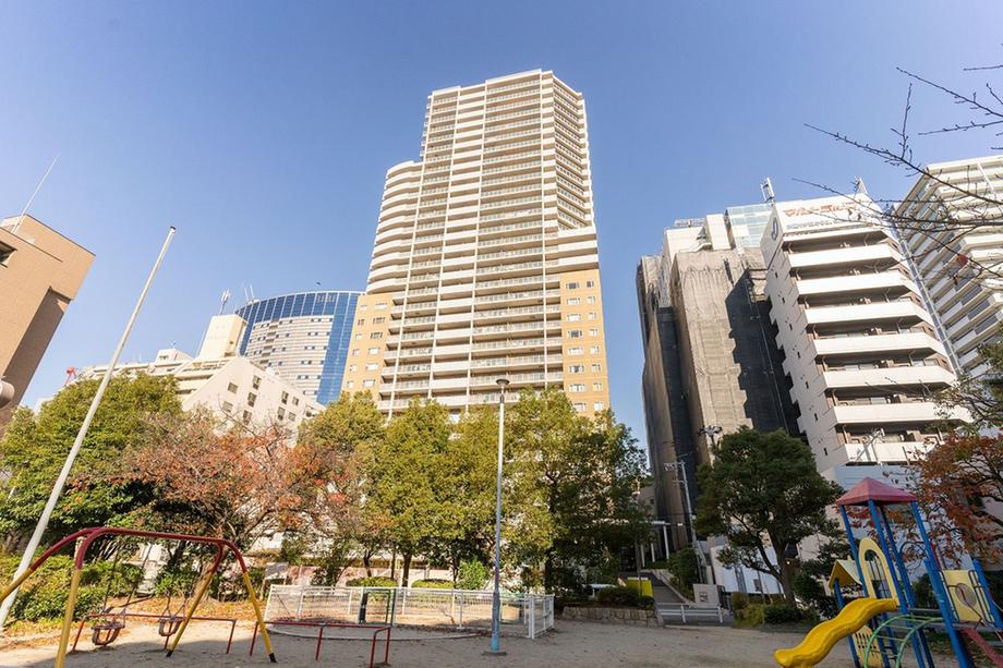 アップルタワー大阪谷町の周辺