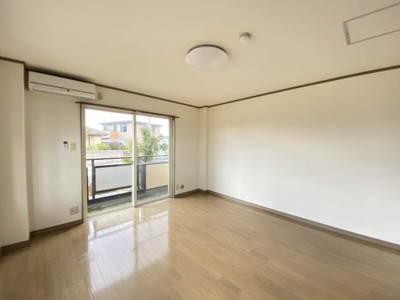 【居間・リビング】 | 東伸ヴィレッジ