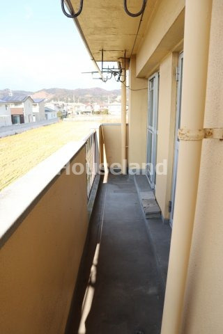 プレミアムハイツ榎原のバルコニー