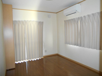 【居間・リビング】 | グリーンハイツ植田Ⅱ　Ｋ-13号