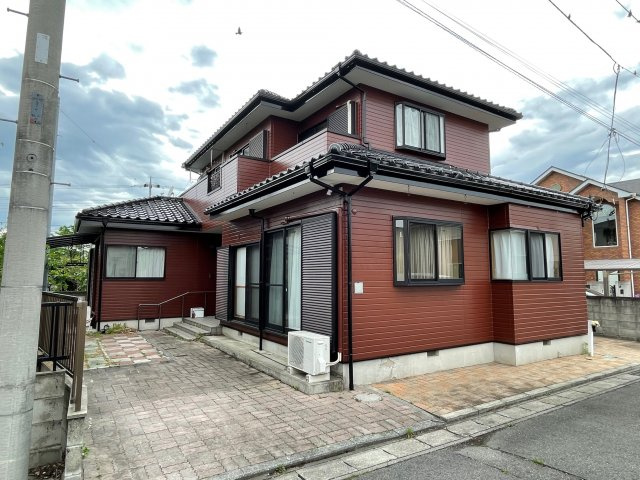 藤岡市岡之郷　一戸建て住宅の外観