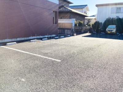 【駐車場】 | フューチャーライト