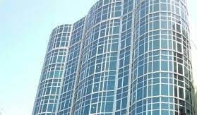 四海（ヨツミ）ビルの外観