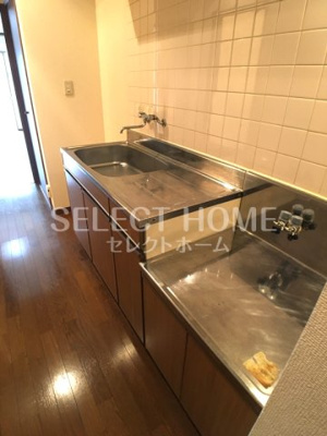  | コーポラスウイング