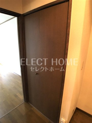  | コーポラスウイング