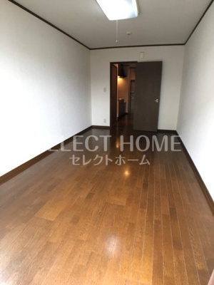  | コーポラスウイング