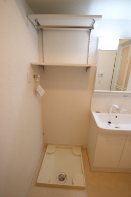 【設備】 | フォレスト光明池 | 室内洗濯機置場