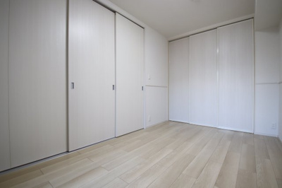 【寝室】 | フォレスト光明池