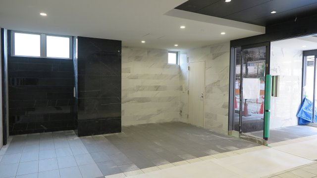 エスリードNAGAHORI GATEのロビー