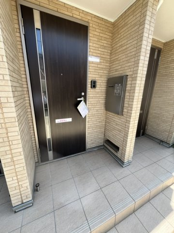 ワンスマイルの玄関