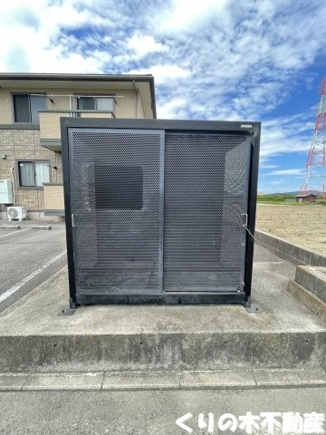 【その他共用部分】 | リヴェール・モリB棟 | 敷地内ゴミ置き場