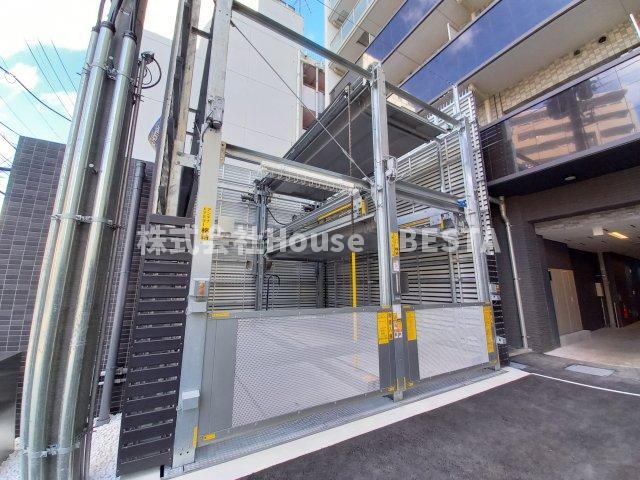 エスリード神戸ハーバークロスの駐車場