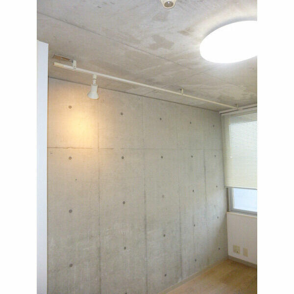 リバーフロントプラザの洋室|同建物の類似タイプ