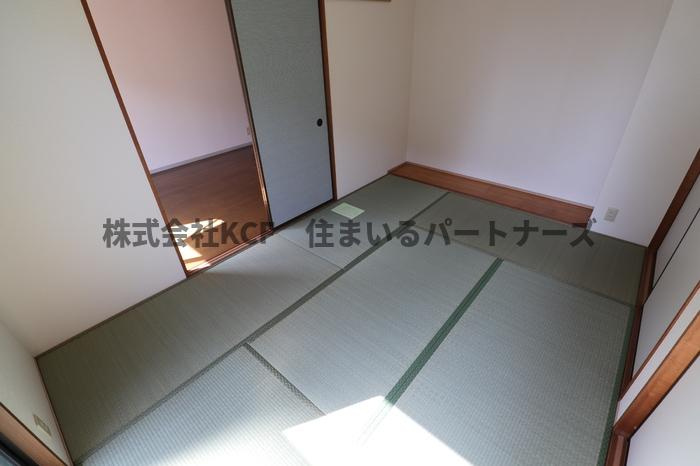 セジュール大善寺B棟の和室|ゆったりとくつろげる和室です