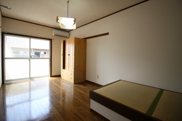 サウスルピナスの居間・リビング