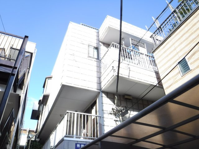 パールホワイトの外観
