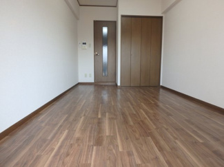 【寝室】 | シヨン北九大前