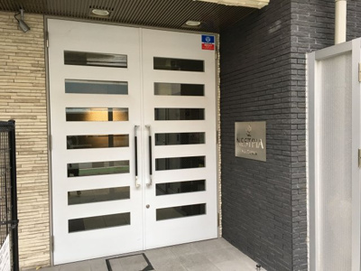 【エントランス】 | ネストピア大濠公園駅前
