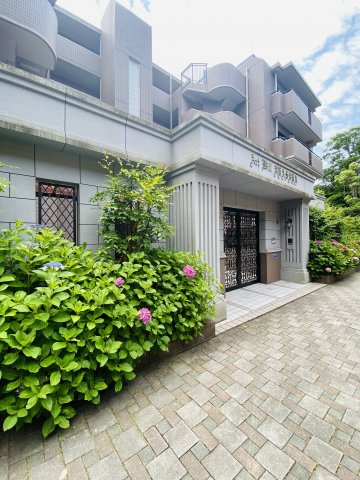 アートウィル赤坂のエントランス