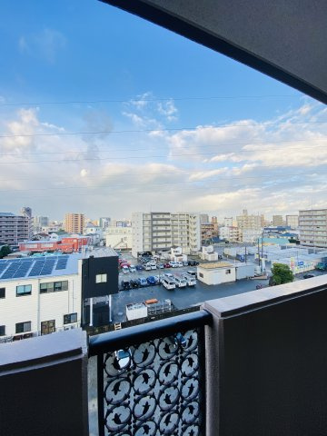 クローバーマンション箱崎2の展望