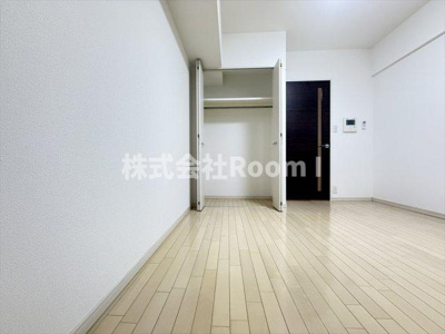  | S-RESIDENCE Hommachi Marks