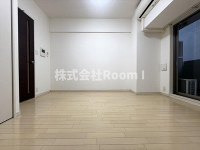  | S-RESIDENCE Hommachi Marks
