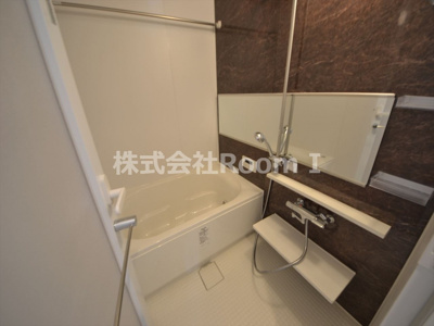 【浴室】 | ラ・メゾンヴェール上町 | 日々の暮らしに欠かせないお風呂です