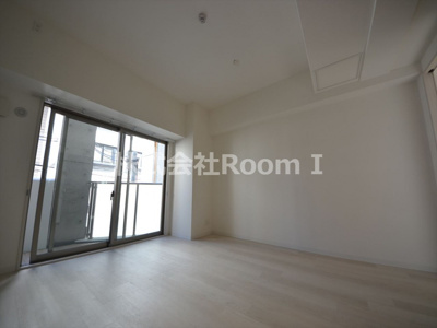 【洋室】 | ラ・メゾンヴェール上町 | 使い勝手のいい洋室です