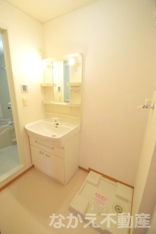 【洗面所】 | 忙しい朝には欠かせない洗面所です