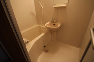 【浴室】 | ベルハイツ | 他のお部屋の参考写真となります。