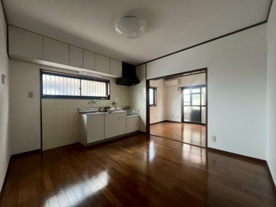 【居間・リビング】 | 登貴和ハイツ