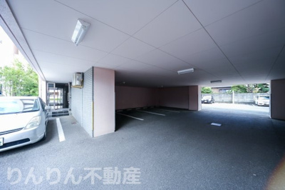 【駐車場】 | コーポHAMADAⅢ | カースペースがあります