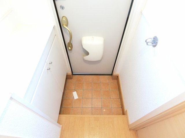 プロムナードの玄関