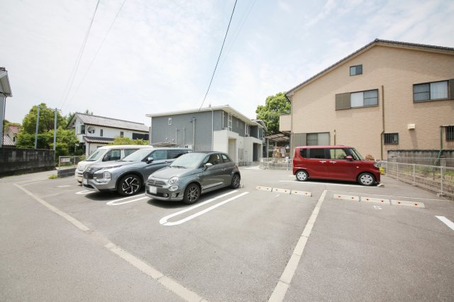 アルシオーネⅡの駐車場
