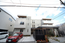 グラサ真田山の画像