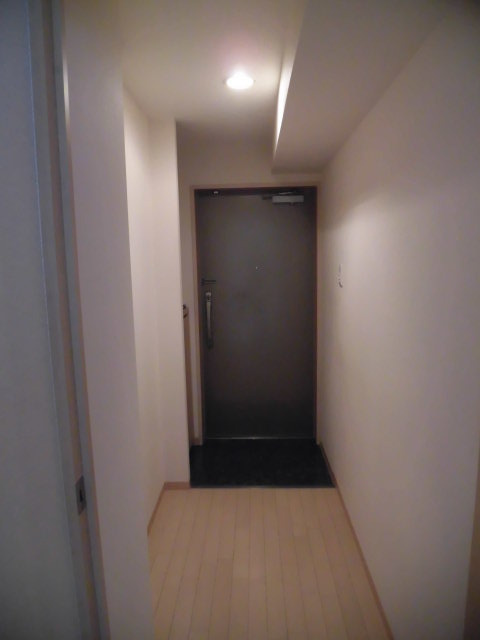 ヴィラタワー谷町の玄関