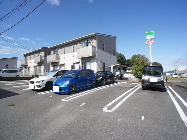 【駐車場】 | エルメゾン松原B | 駐車場2台付きです♪
