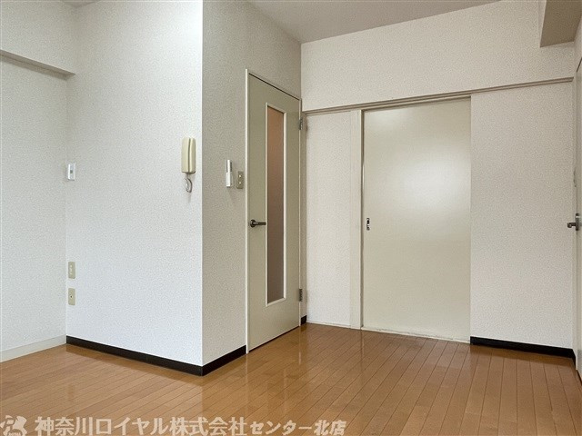 【居間・リビング】