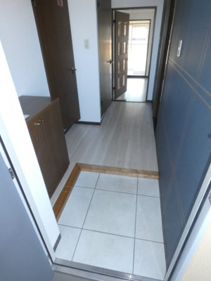 【玄関】 | 第五ハイム秋喜 | シューズボックスのある玄関です