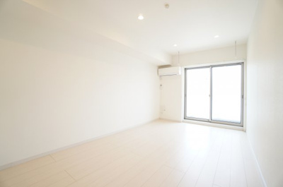 【居間・リビング】 | リブリ・トーカク | ※同物件・同タイプの写真です。