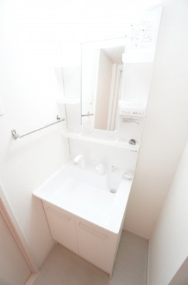 【独立洗面台】 | リブリ・トーカク | ※同物件・同タイプの写真です。