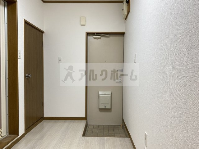 ハイツエイトの玄関|ハイツエイト　玄関