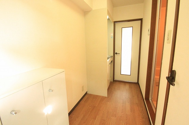 カレッジコート( 近畿大学 一人暮らし )の玄関