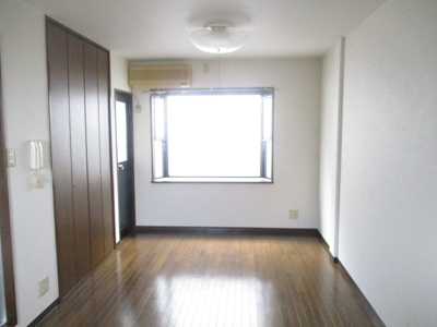 【居間・リビング】 | シャイン廣瀬